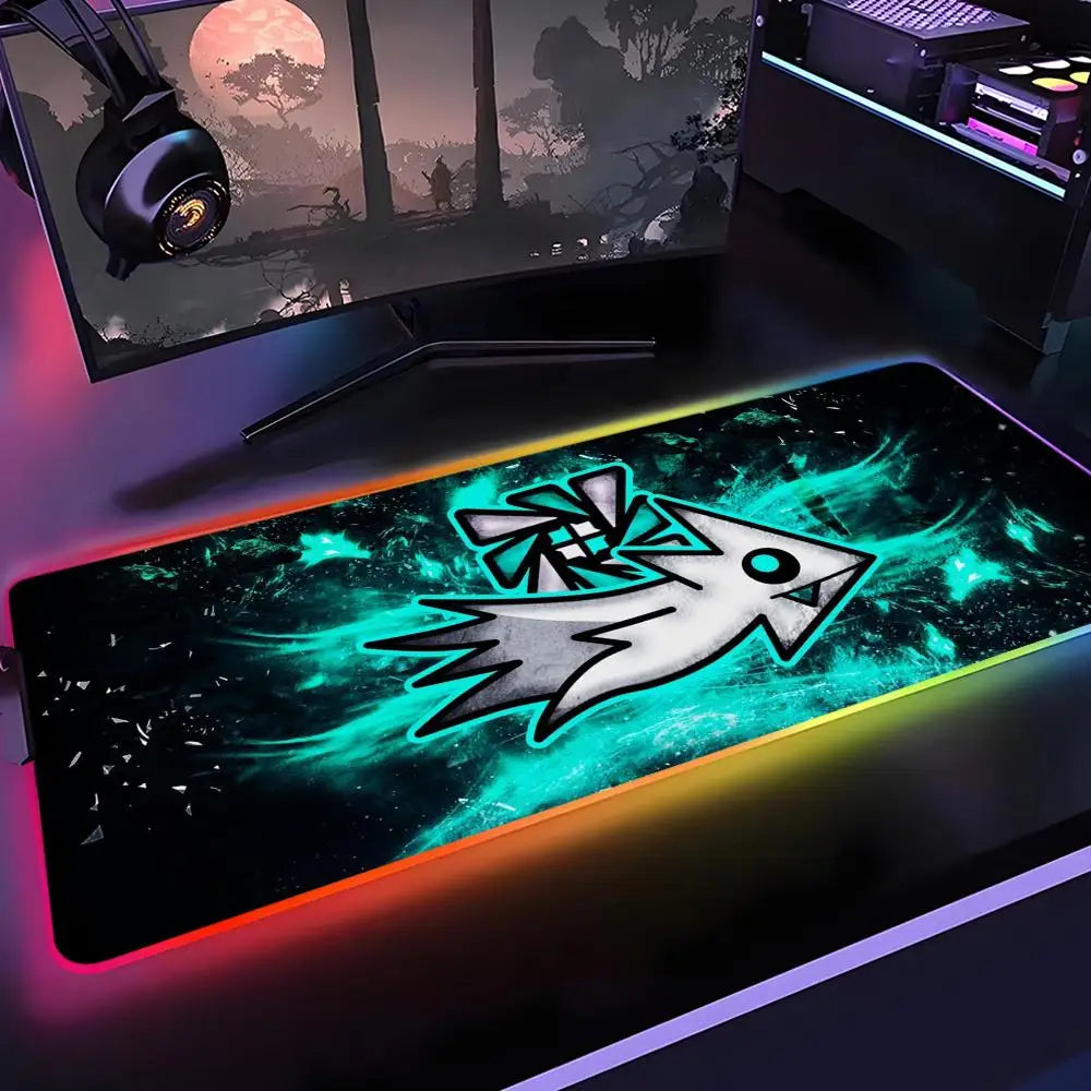 Roomify Arcade RGB Desk Mat