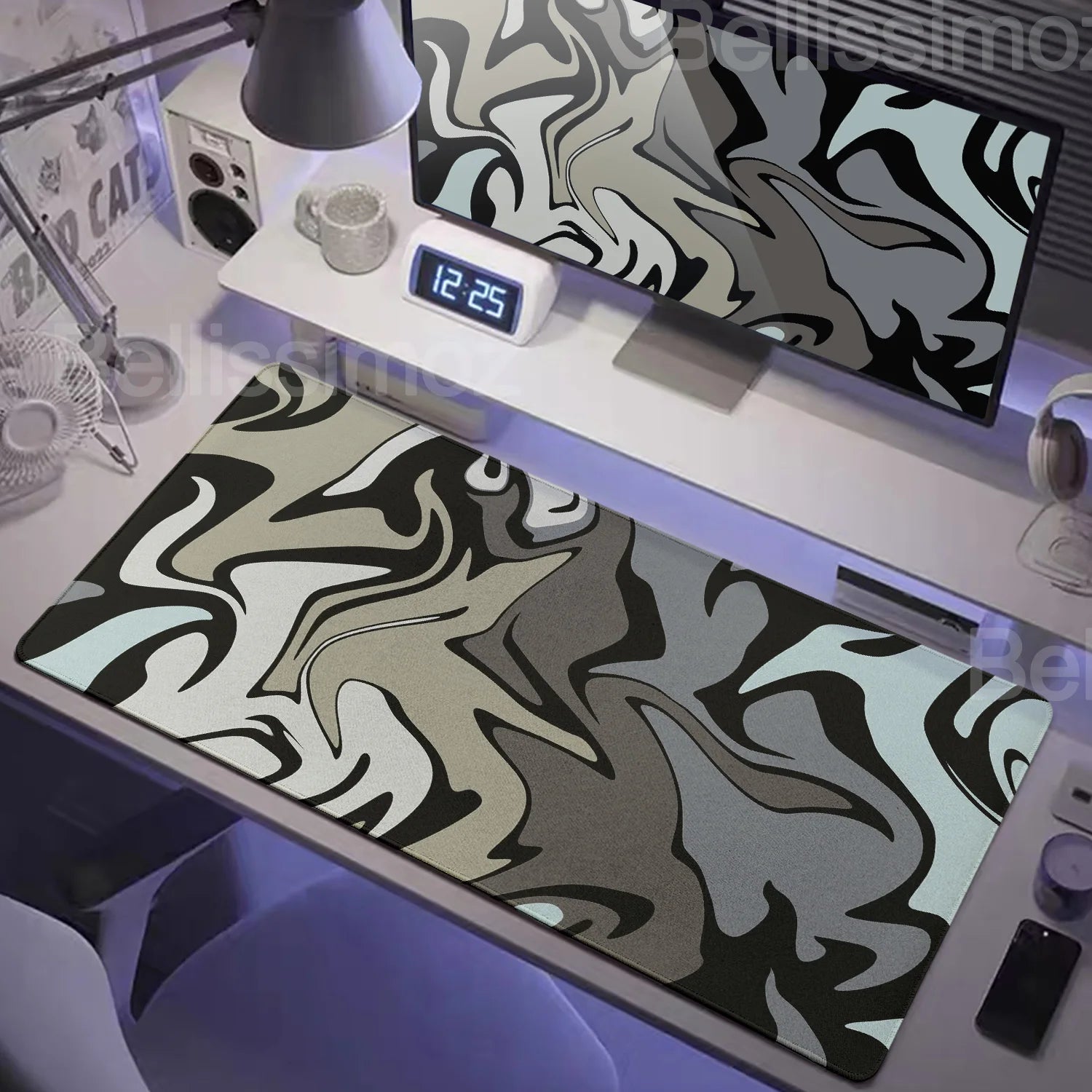 Roomify Fluid Wave Desk Mat