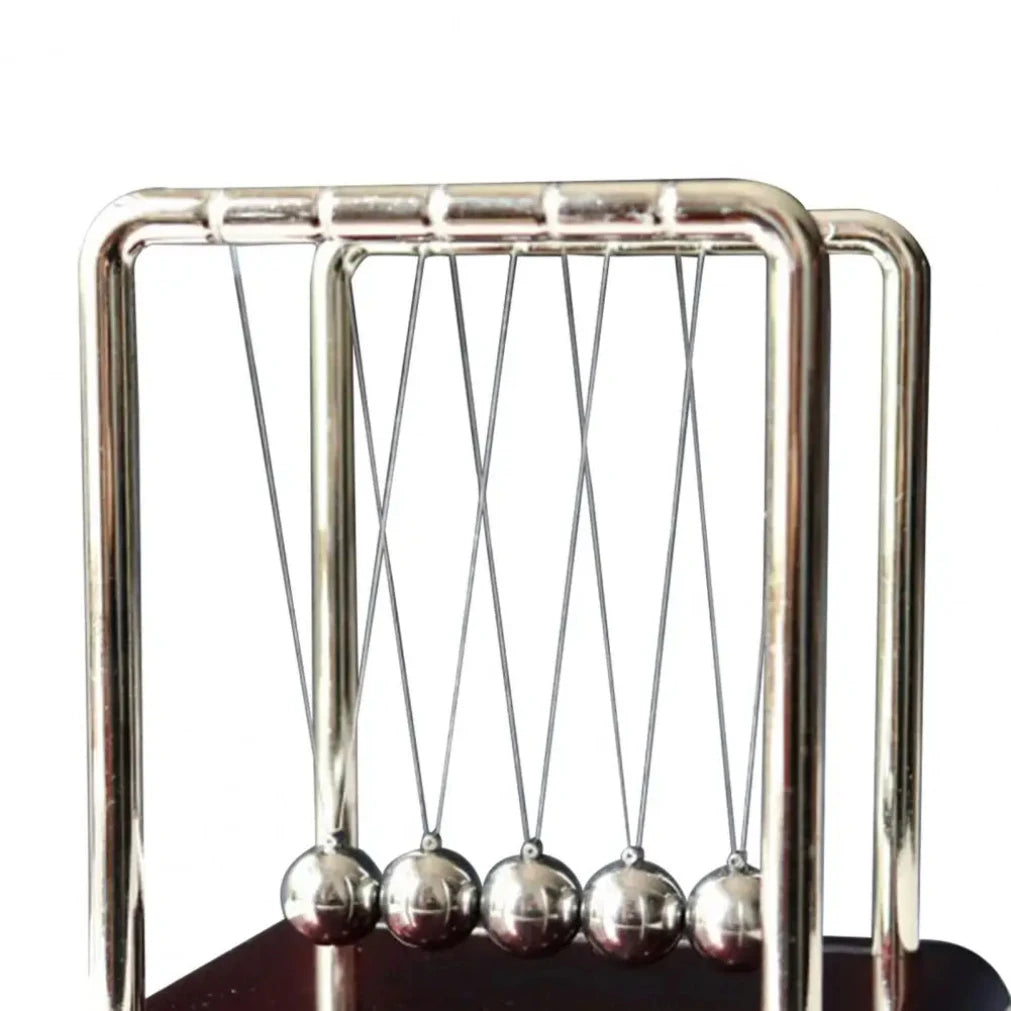Roomify Kinetic Desk Pendulum