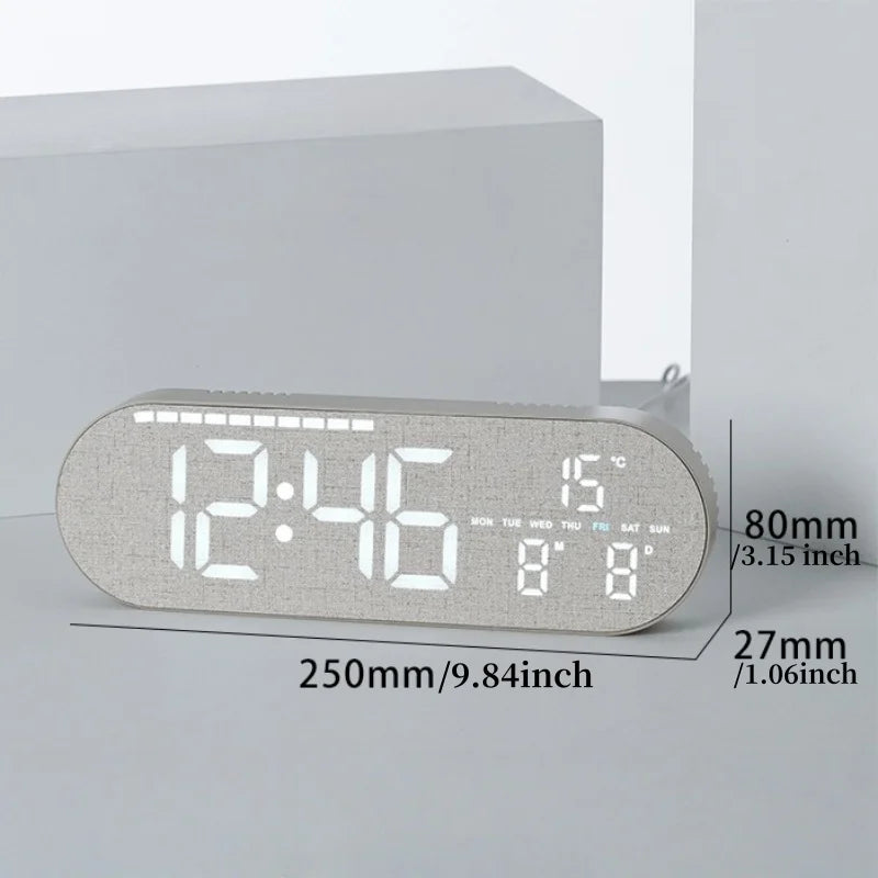 Roomify Nordic Wood Clock