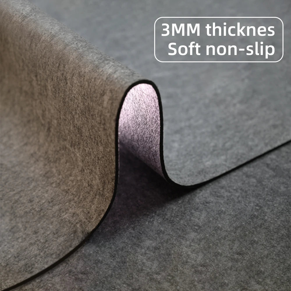 Roomify Soft Focus Desk Mat