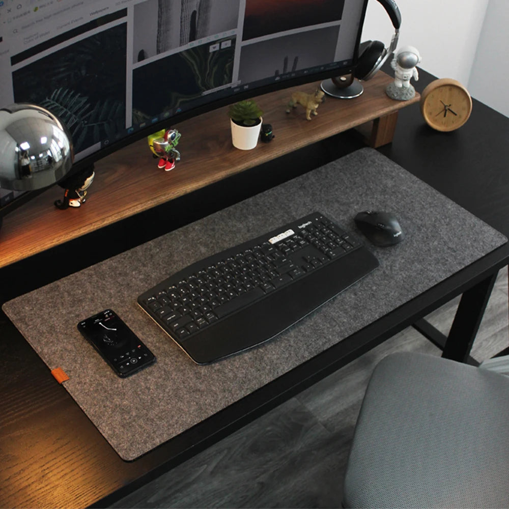 Roomify Soft Focus Desk Mat
